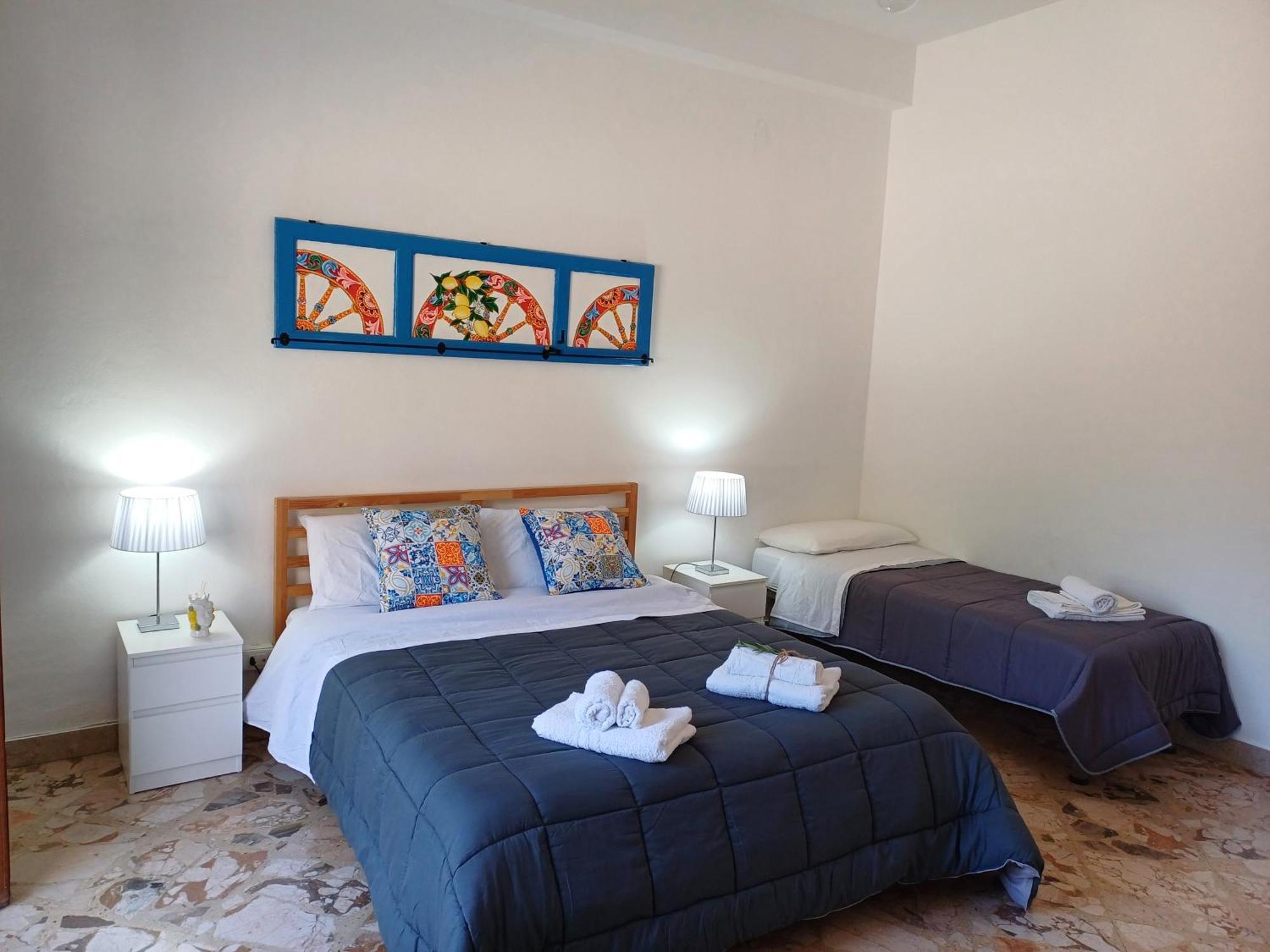Litoranea Home Santa Flavia Bagian luar foto